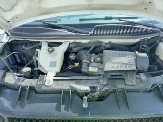 2015 Chevrolet Express 3500 Work Van - Engine Compartment Image